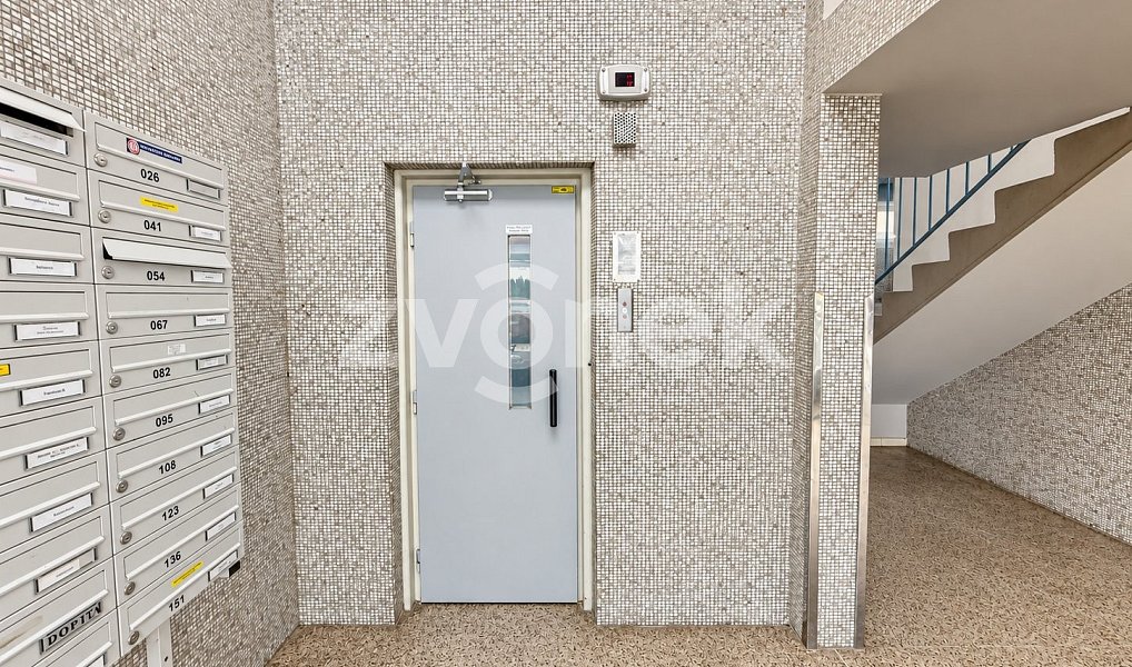 Prodej bytu 3+1 66 m², Zlín – náhled fotky 11