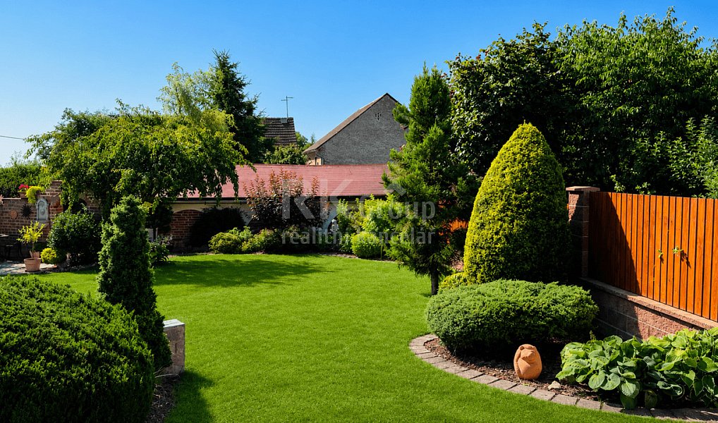 Prodej domu 213 m² s pozemkem 682 m², Velká Hleďsebe – náhled fotky 8