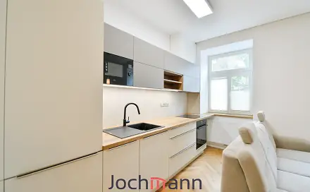 Pronájem bytu 2+kk 57 m², Na Sadech, České Budějovice - České Budějovice 3