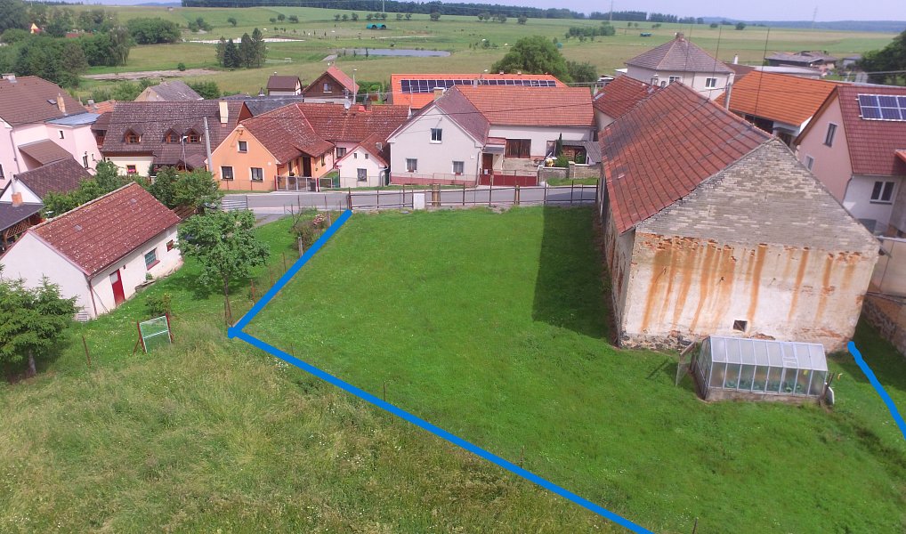 Prodej stavebního pozemku 839 m², Milínov – náhled fotky 3