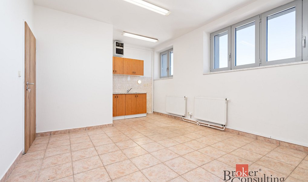 Pronájem kanceláře 80 m², Plzeň – náhled fotky 7