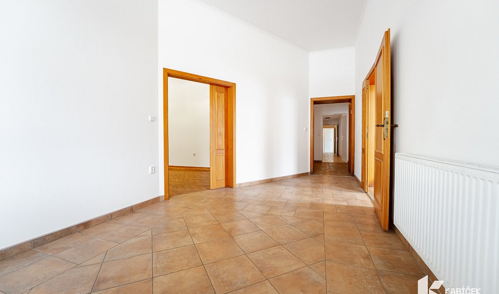 Prodej restaurace 454 m², Malínky – náhled fotky 10