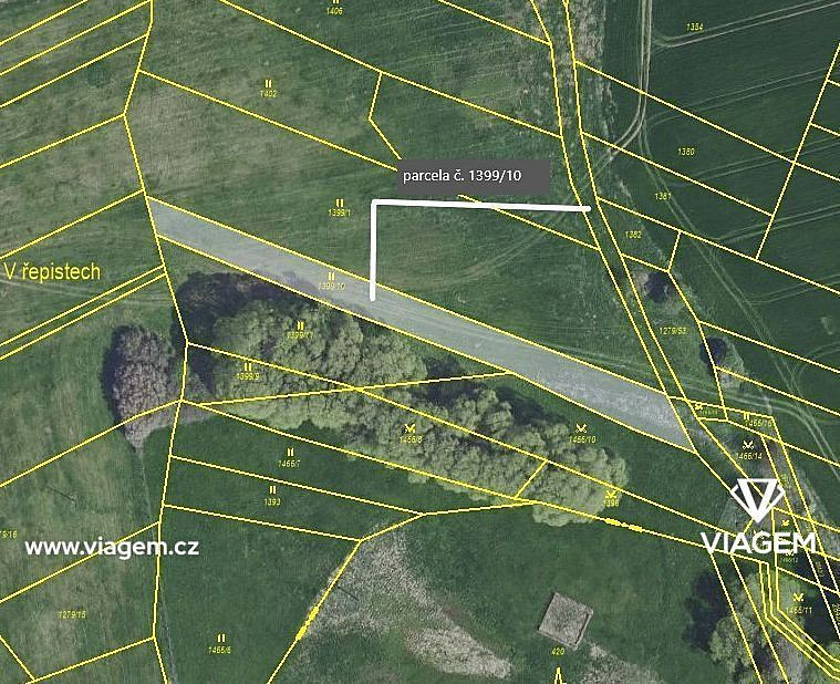 Prodej pole 685 m²