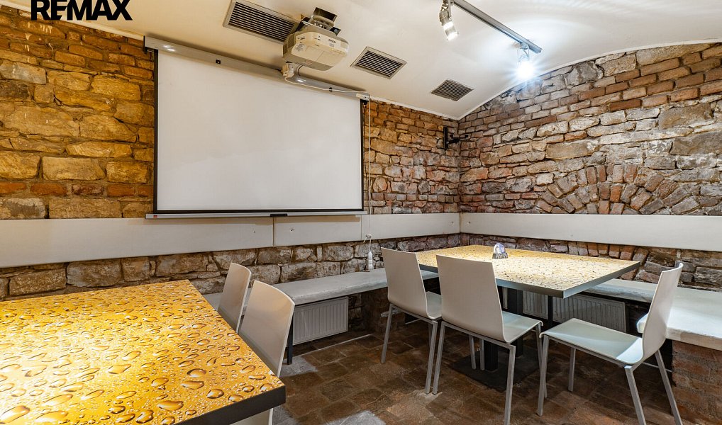 Pronájem restaurace 254 m², Praha – náhled fotky 13