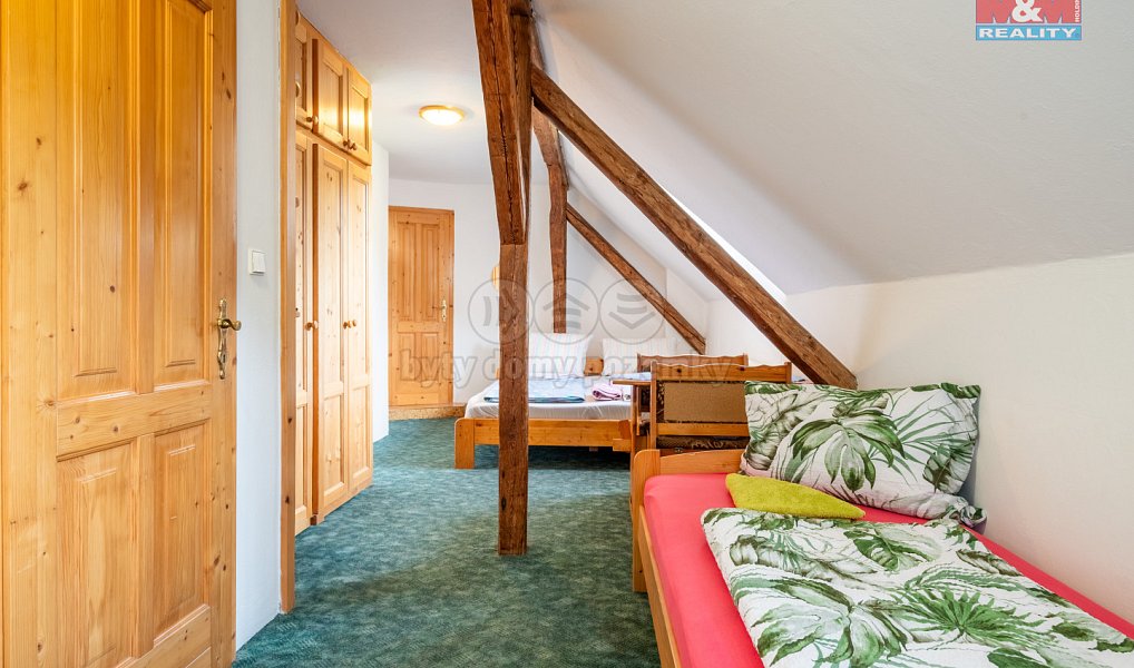 Prodej ubytovacího objektu 400 m², Český Krumlov – náhled fotky 10
