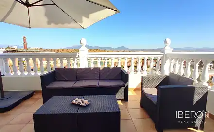 Prodej domu 221 m² s pozemkem 402 m², Coín, Španělsko