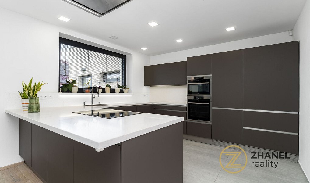 Prodej domu 351 m² s pozemkem 1 603 m², Havířov – náhled fotky 10