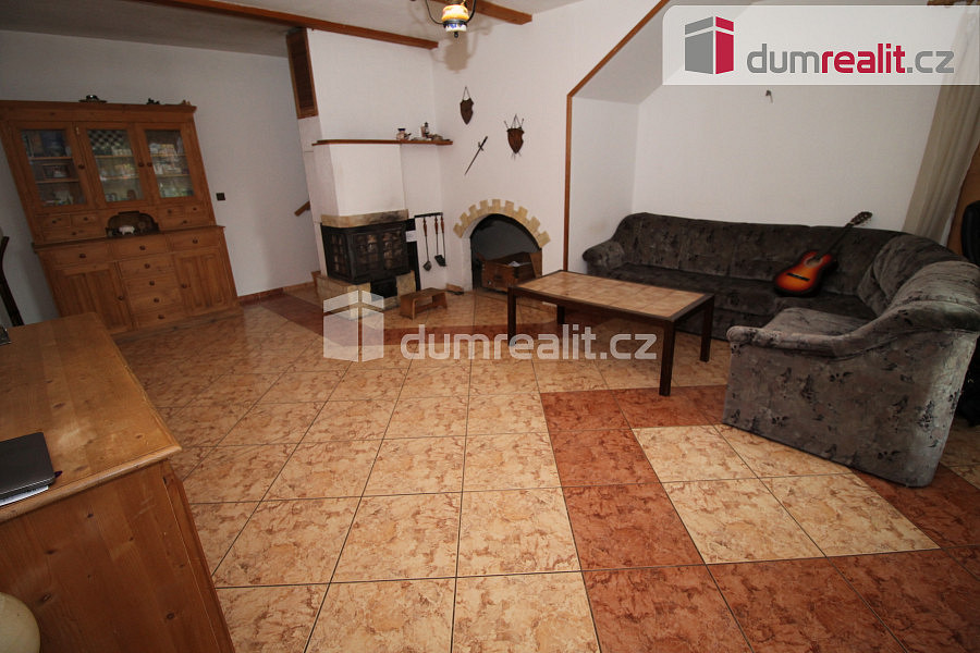 Prodej domu 387 m² s pozemkem 992 m² — photo 2