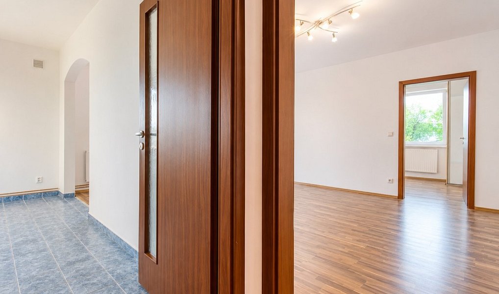 Prodej bytu 2+1 66 m², Nupaky – náhled fotky 13