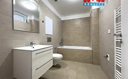 Pronájem bytu 2+kk 49 m², Říční, Svitavy - Předměstí