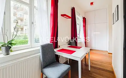 Pronájem bytu 1+kk 38 m²