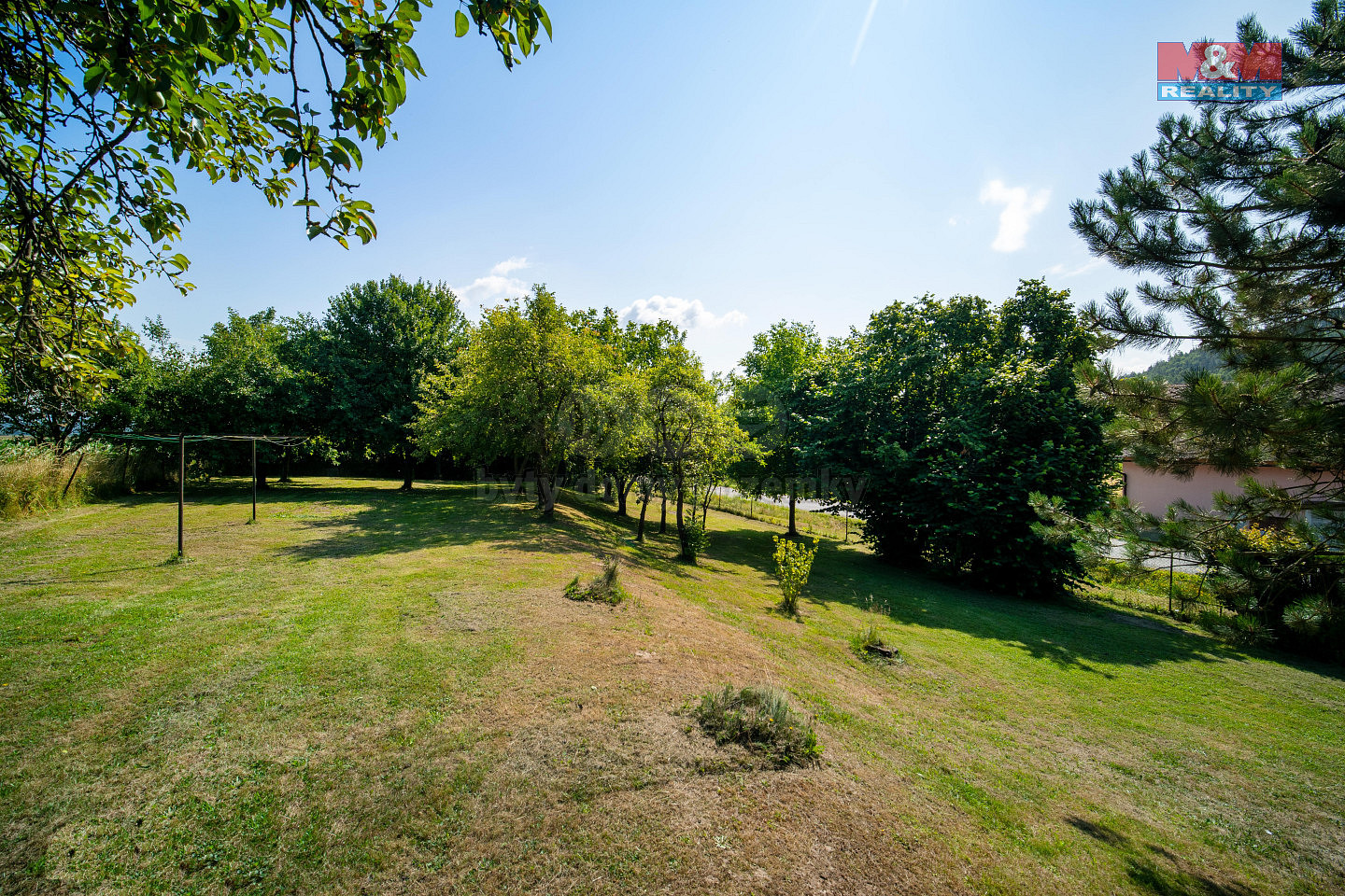Prodej stavebního pozemku 706 m²