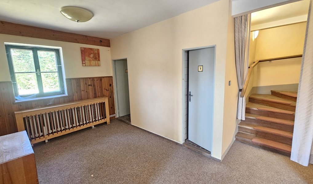 Prodej domu 1 047 m² s pozemkem 12 508 m², Janov nad Nisou – náhled fotky 30