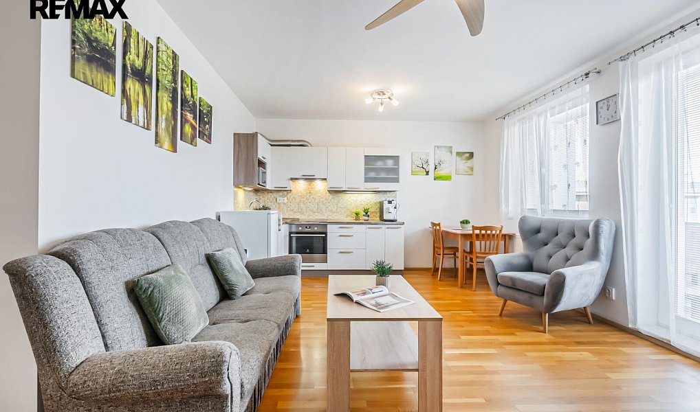 Prodej bytu 3+kk 76 m², Lysá nad Labem – náhled fotky 8