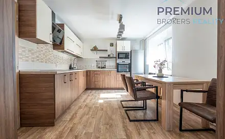 Prodej bytu 2+1 50 m², Radouňská, Štětí, okres Litoměřice