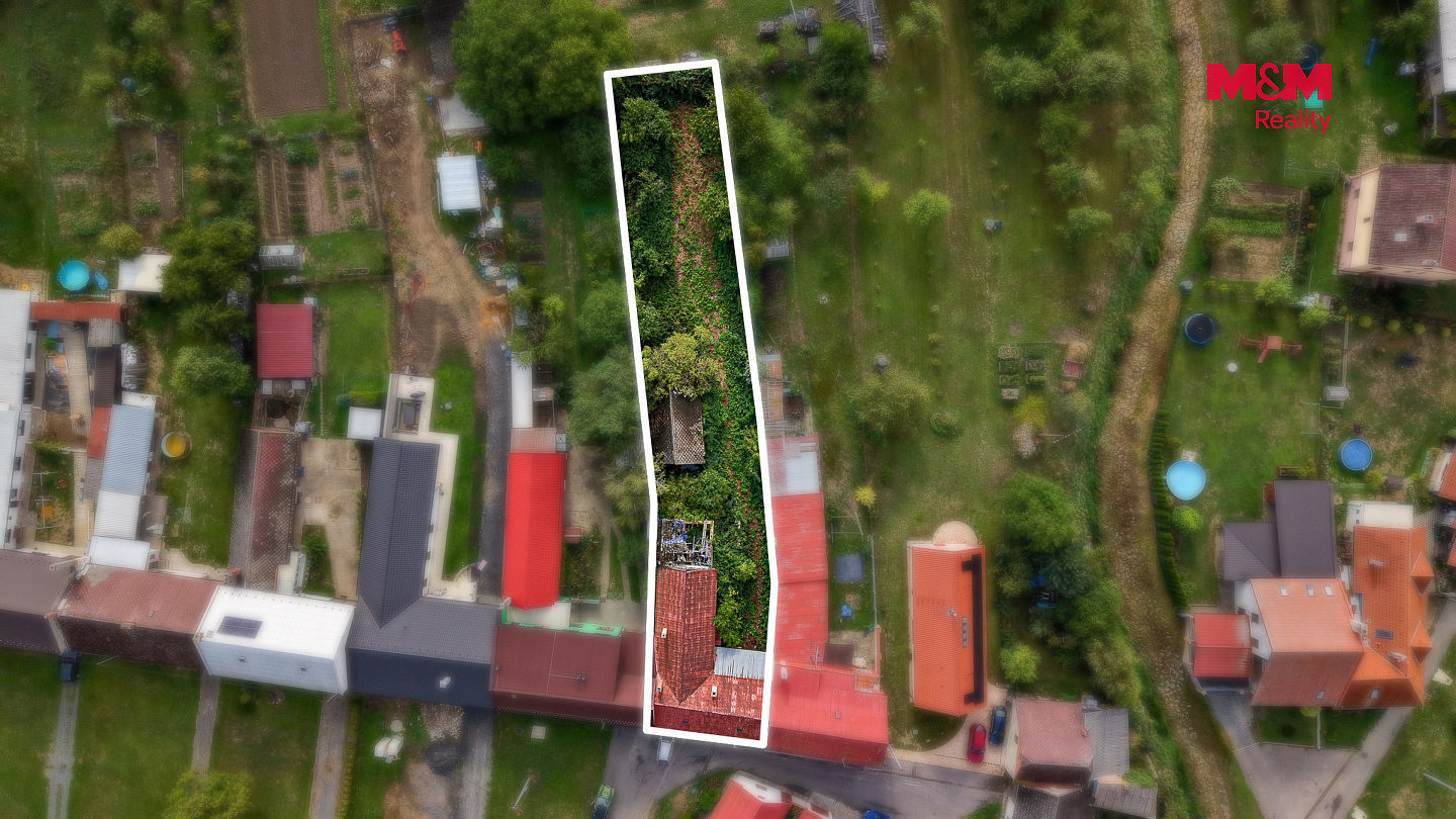 Prodej stavebního pozemku 1 092 m² – fotografie 3