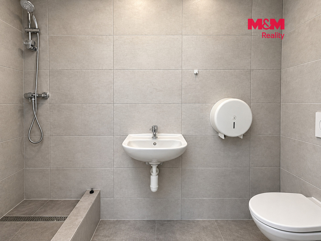 Pronájem výrobních prostor 158 m² – fotografie 4