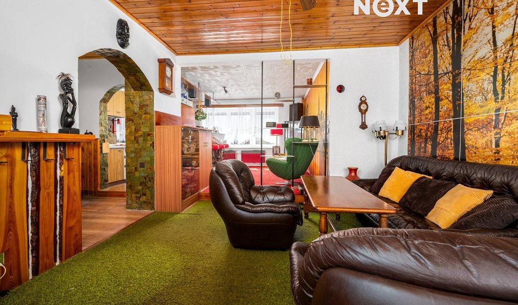 Prodej domu 240 m² s pozemkem 699 m², Jirny – náhled fotky 3