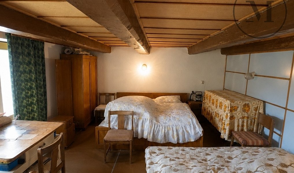 Prodej chaty/chalupy 210 m² s pozemkem 2 459 m², Chroboly – náhled fotky 6