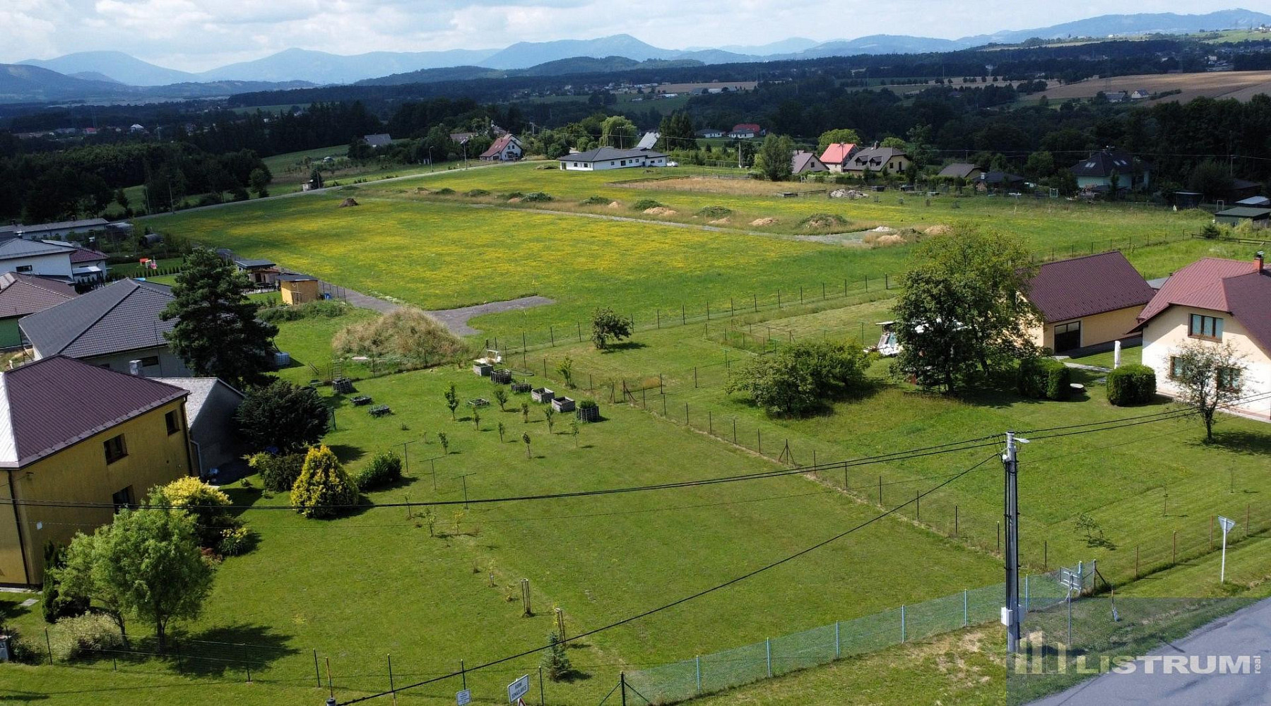 Prodej stavebního pozemku 1 171 m² – fotografie 2