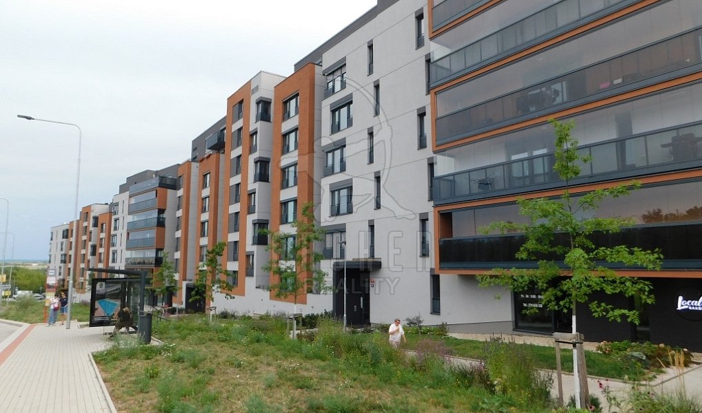 Prodej bytu 1+kk 43 m², Praha – náhled fotky 8