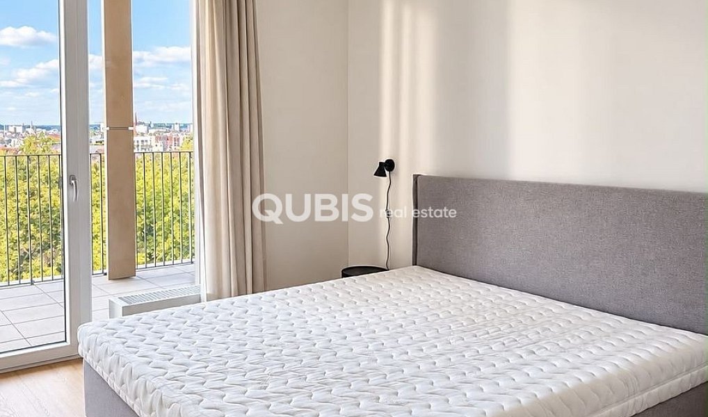 Pronájem bytu 2+kk 75 m², Praha – náhled fotky 4