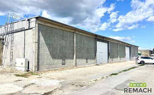 Pronájem skladovacích prostor 534 m², Zlechovská, Staré Město, okres Uherské Hradiště