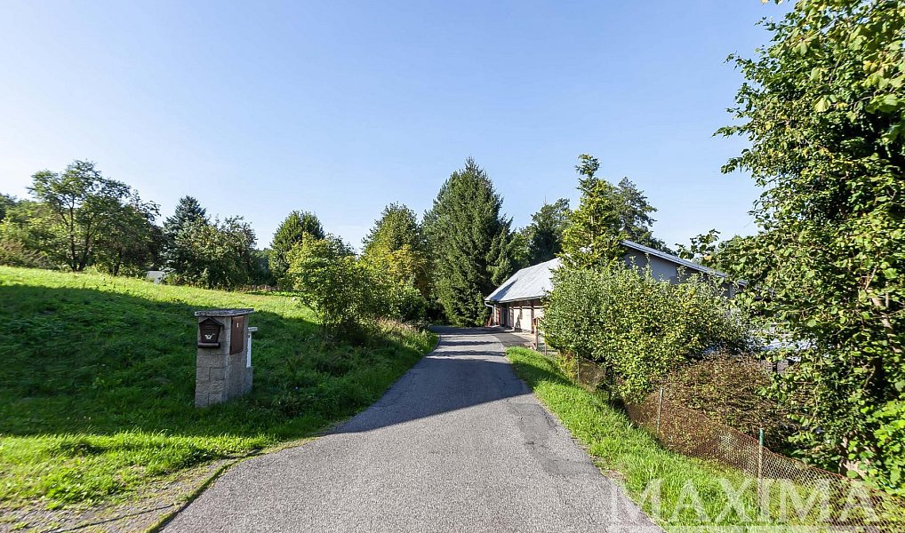 Prodej stavebního pozemku 3 738 m², Hrubá Skála – náhled fotky 11