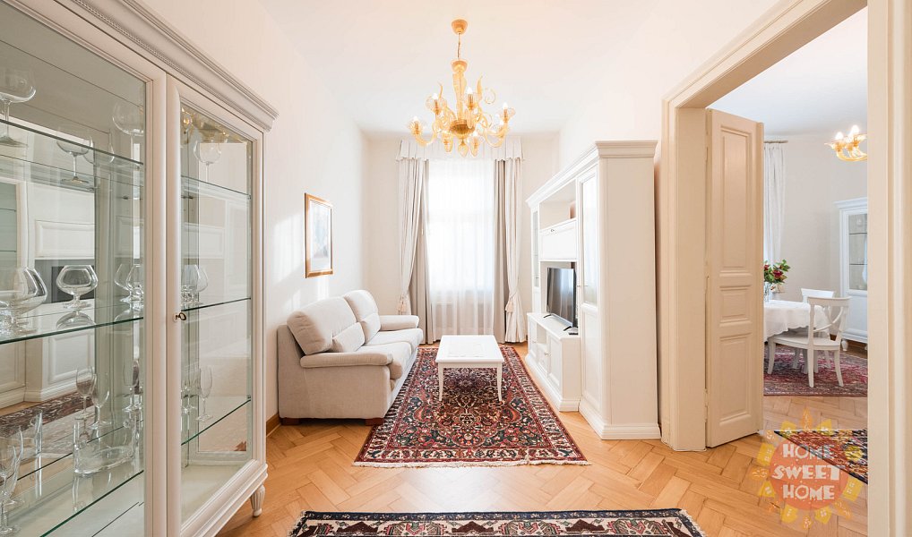 Pronájem bytu 4+kk 124 m², Praha – fotka 1 z 19