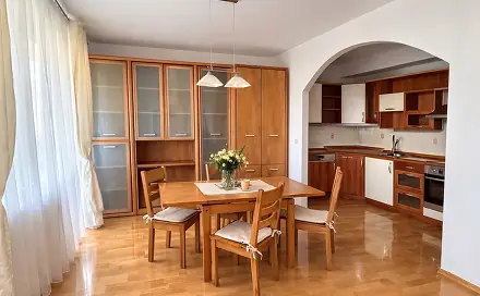 Prodej bytu 4+1 113 m², Sokolovská, Pardubice - Zelené Předměstí