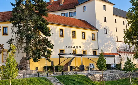 Pronájem restaurace 132 m², Karlova, Písek - Vnitřní Město