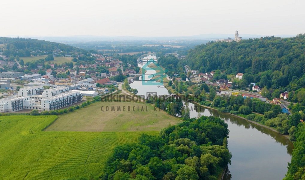 Prodej stavebního pozemku 976 m², Hluboká nad Vltavou – fotka 1 z 7