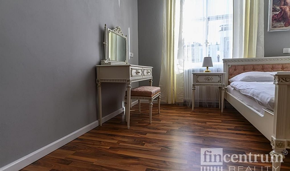Prodej památky 800 m2 náměstí Zachariáše z Hradce, Telč, Telč – náhled fotky 20
