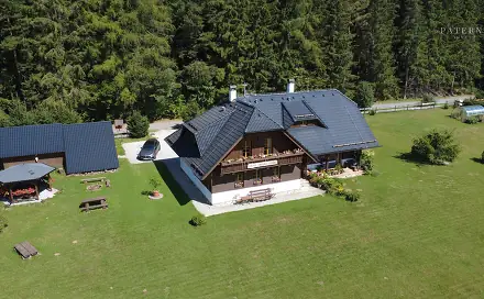 Prodej domu 300 m² s pozemkem 5 000 m², Nové Hutě, okres Prachatice