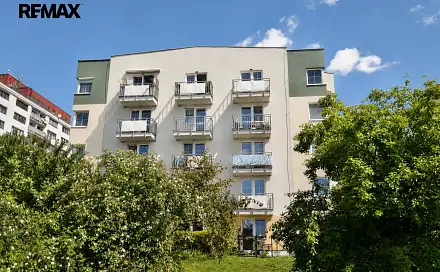 Prodej bytu 3+kk 76 m², Okrová, Náchod - Staré Město nad Metují
