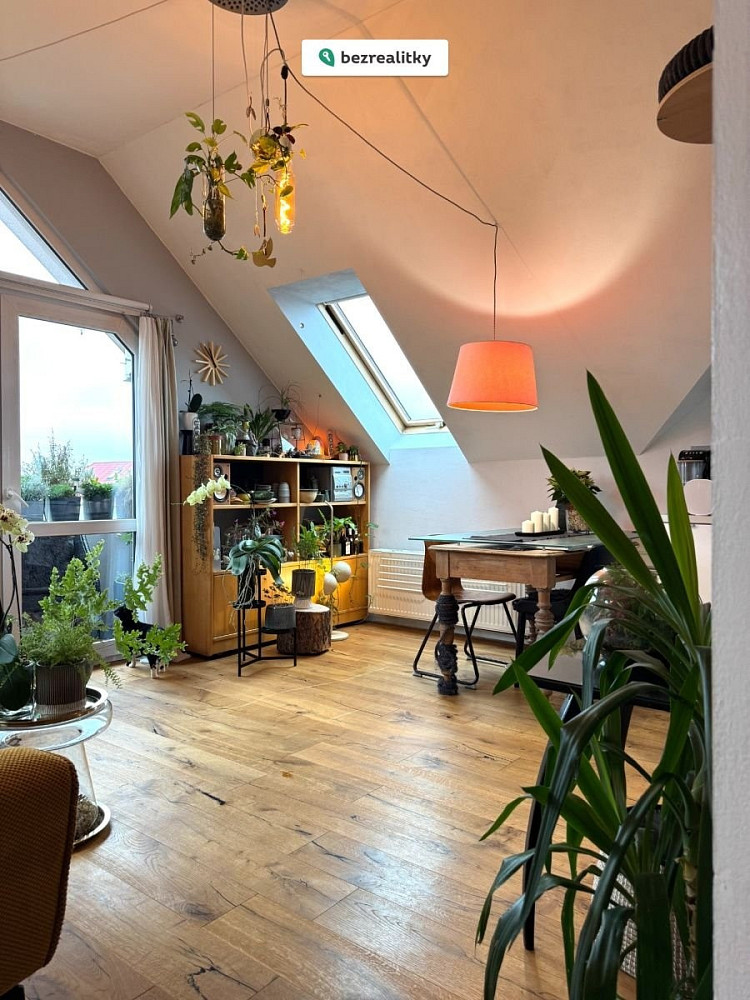 Prodej bytu 3+kk 66 m² – pohled 6