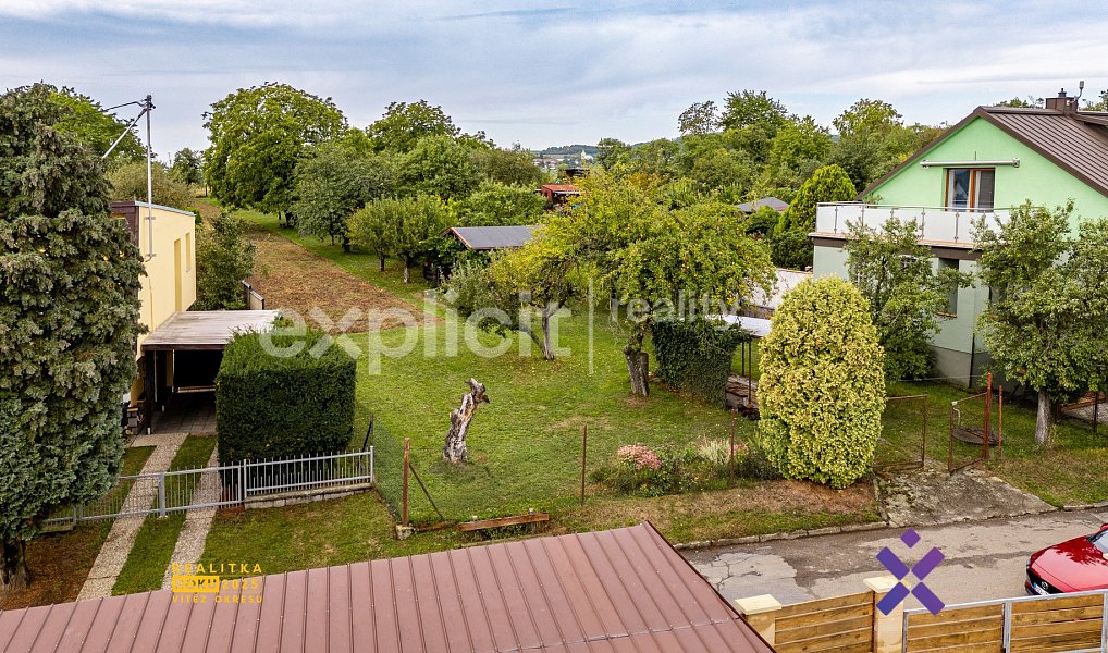 Prodej stavebního pozemku 1 825 m², Roštění – náhled fotky 5