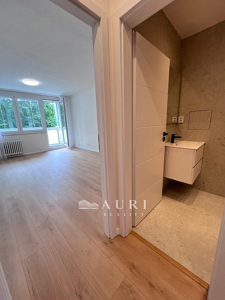 Prodej bytu 2+kk 45 m² – pohled 5