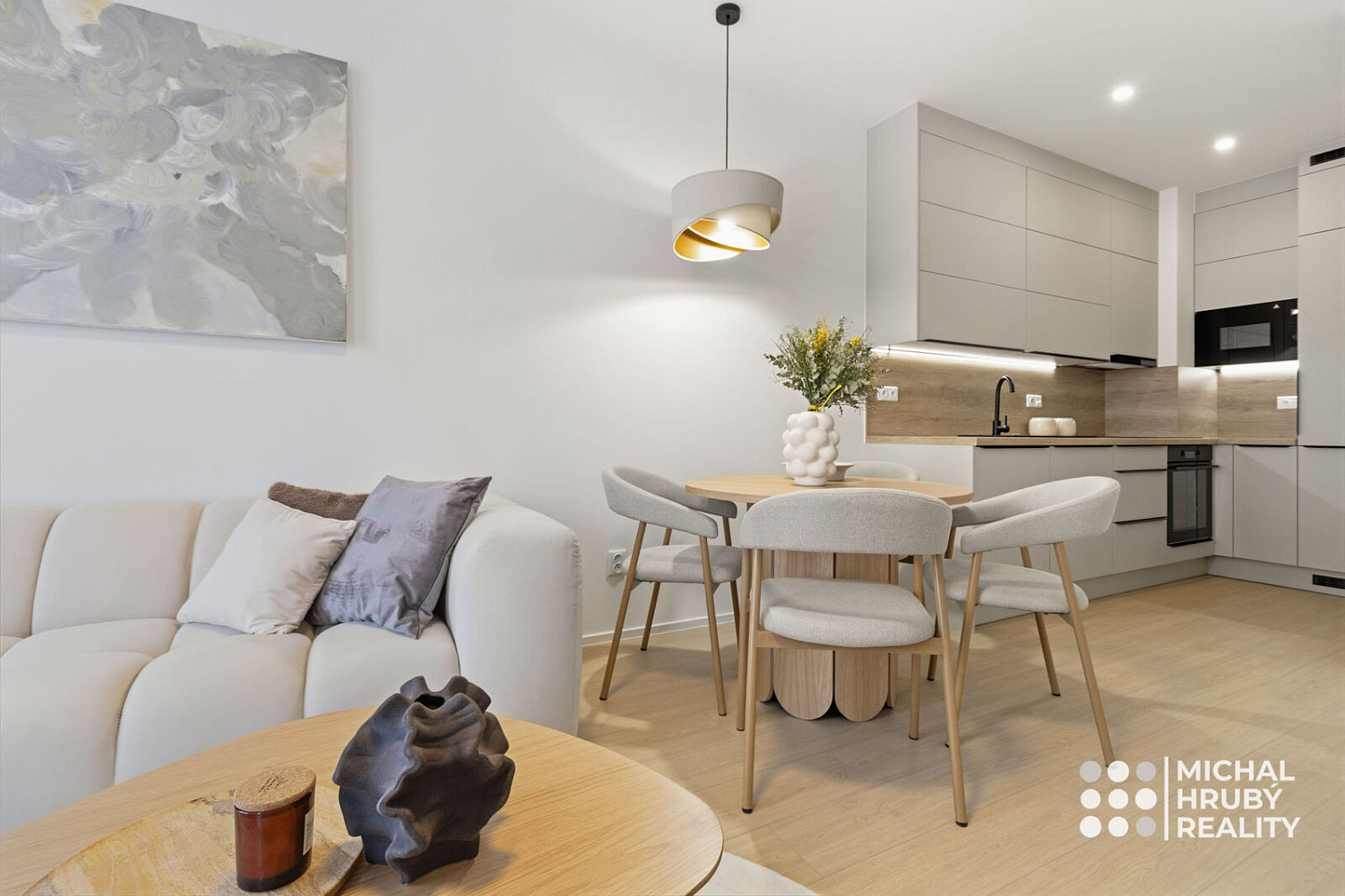Prodej bytu 2+kk 48 m² – fotografie 2