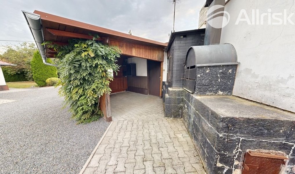 Prodej domu 150 m² s pozemkem 843 m², Dolní Životice – náhled fotky 8