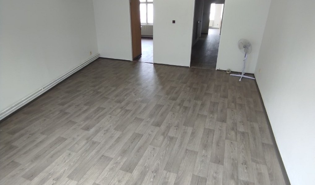 Pronájem kanceláře 80 m², Ostrava – náhled fotky 3