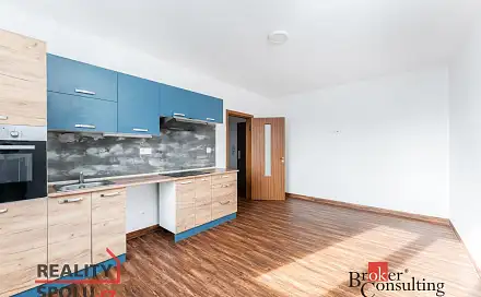 Pronájem bytu 1+kk 27 m²