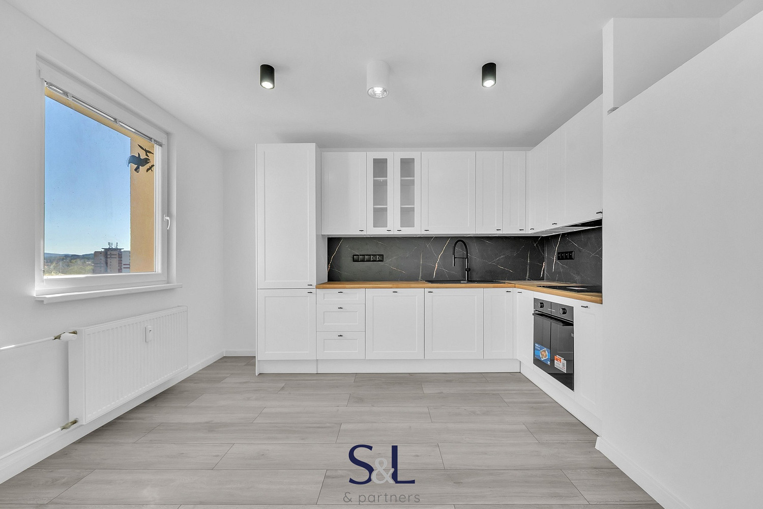 Pronájem bytu 3+kk 60 m² - Widok 6