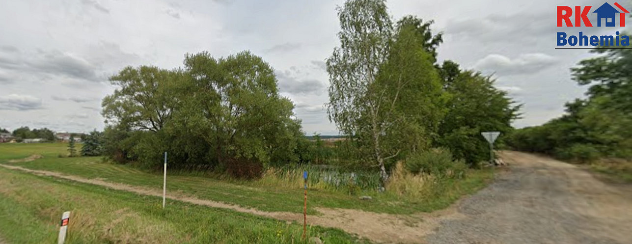 Prodej stavebního pozemku 2 373 m² – fotografie 2