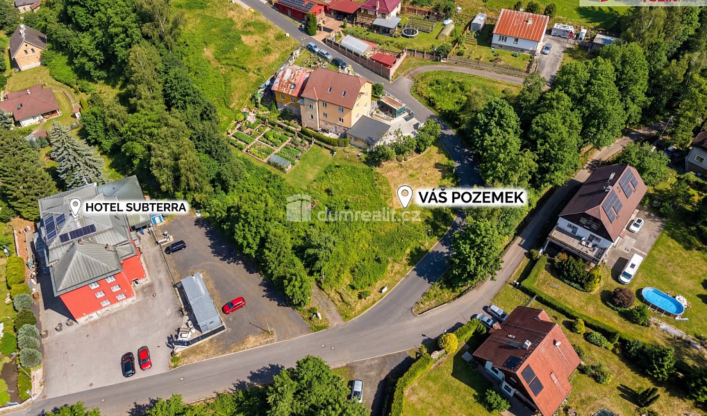 Prodej stavebního pozemku 835 m², Ostrov – náhled fotky 11