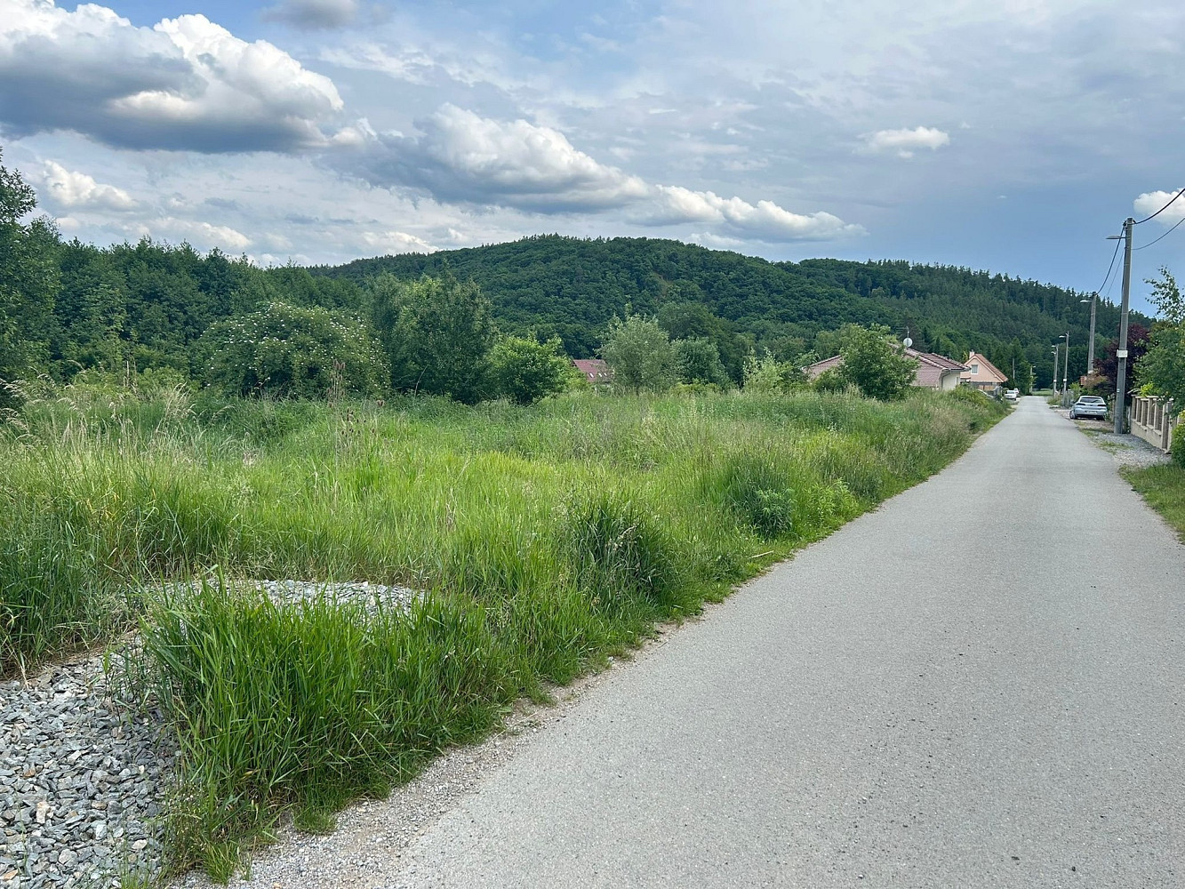 Prodej pozemku 758 m² – fotografie 3