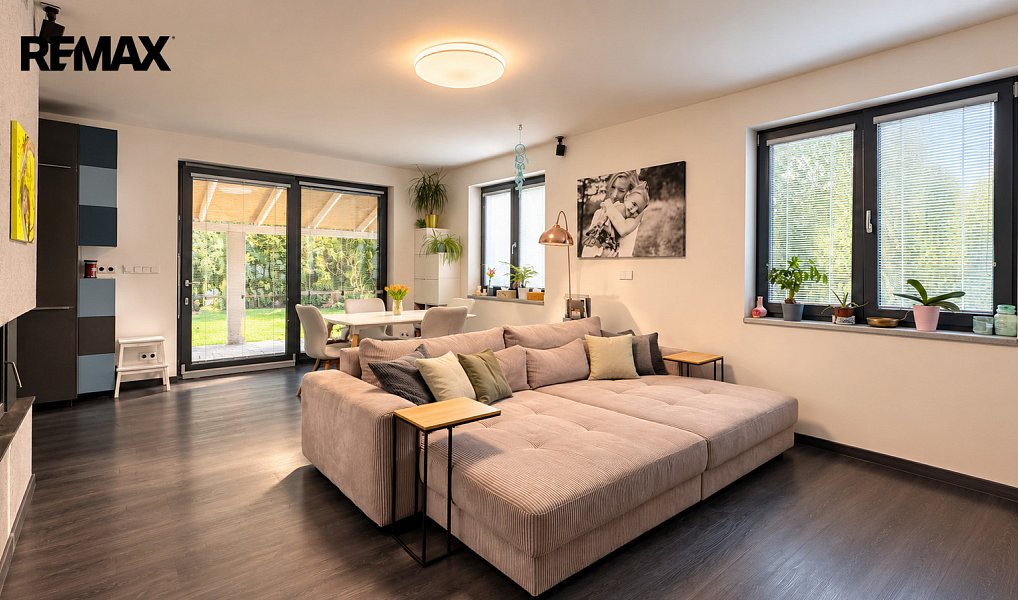 Prodej domu 160 m² s pozemkem 821 m², Statenice – náhled fotky 5