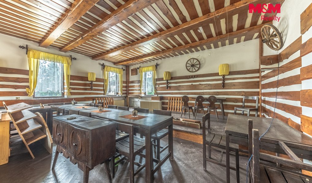 Prodej ubytovacího objektu 500 m², Plavy – náhled fotky 4