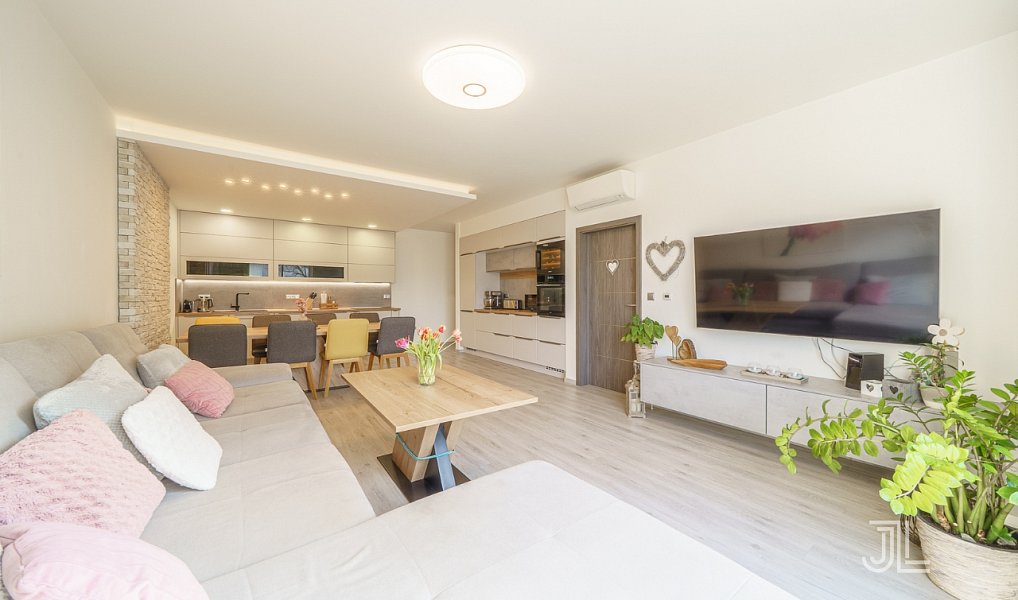 Prodej bytu 5+kk 120 m², Karlovy Vary – náhled fotky 6