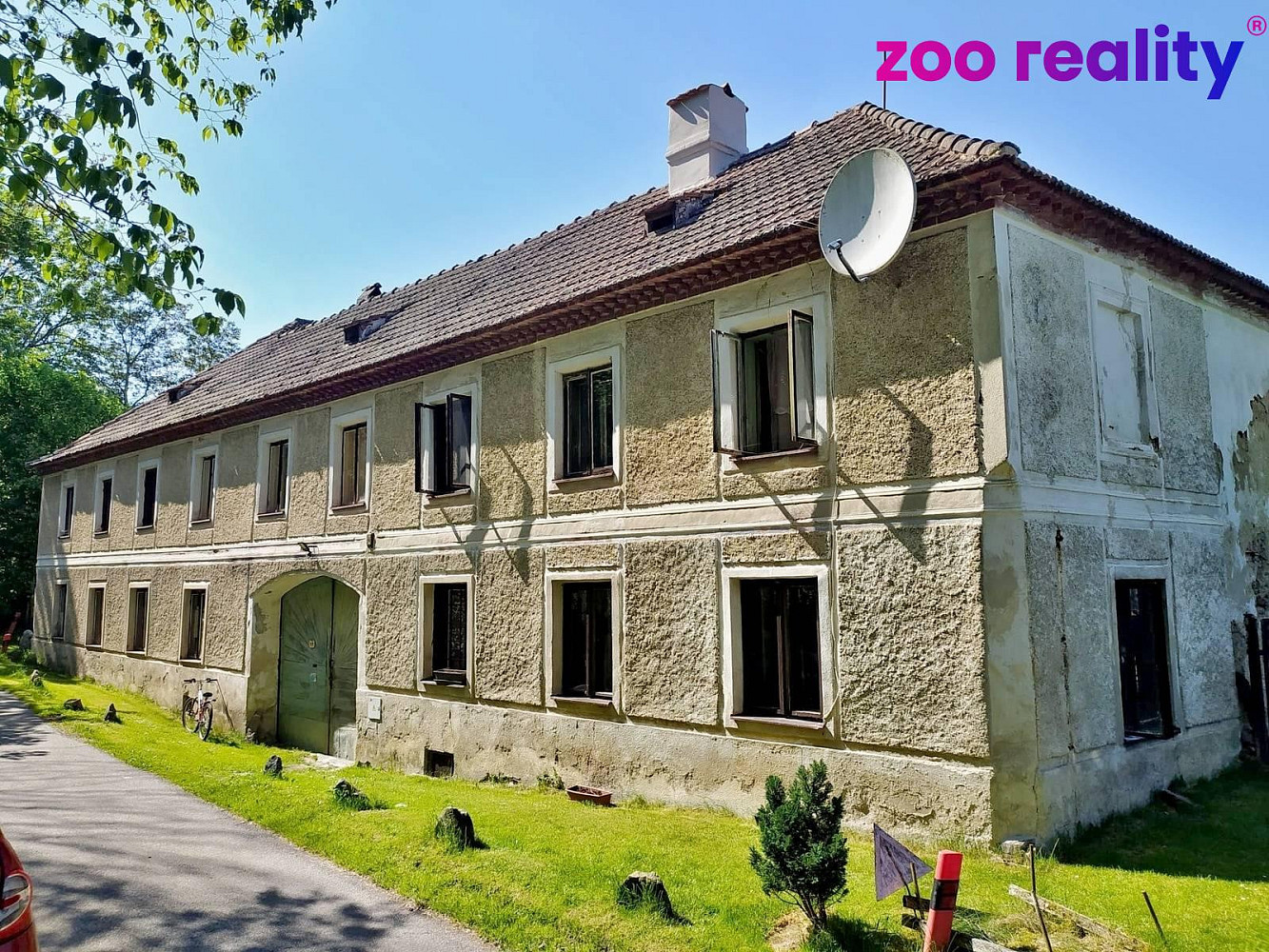 Prodej domu 288 m² s pozemkem 1 348 m²